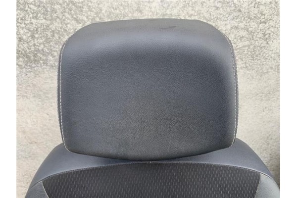 Recambio de juego asientos para renault clio iii referencia OEM IAM K9K768  