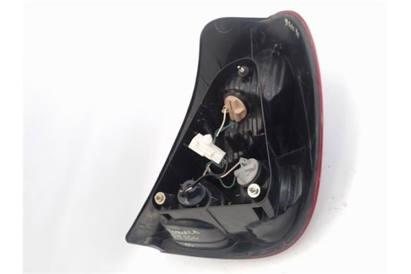 Recambio de piloto trasero izquierdo para toyota corolla (e11) 1.6 (ae111_) referencia OEM IAM 815601E020  