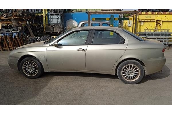 alfa romeo 156 (116) del año 2005
