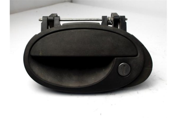 Recambio de maneta exterior delantero izquierda para opel corsa c 1.2 sport referencia OEM IAM    Recambio de maneta exterior delantero izquierda para opel corsa c 1.2 sport referencia OEM IAM