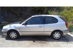 toyota corolla (e11) del año 1999