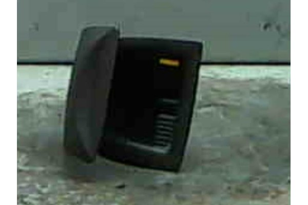 Recambio de cenicero para renault clio ii fase ii (b/cb0)(2001) 1.5 authentique [1,5 ltr. - 48 kw dci diesel] referencia OEM IAM