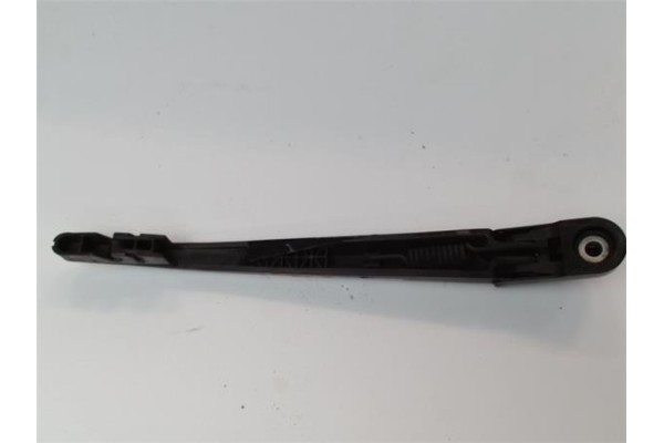 Recambio de brazo limpiaparabrisas trasero para mitsubishi outlander (cw0) 2.0 di-d intense referencia OEM IAM 8253A029  