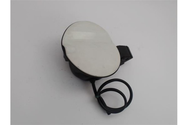 Recambio de tapa exterior combustible para peugeot bipper 1.4 básico referencia OEM IAM 1517F6  