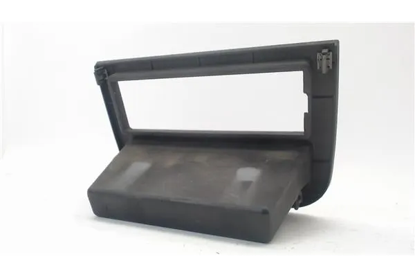 Recambio de embellecedor consola salpicadero para hyundai galloper ii (jk-01) 2.5 td intercooler referencia OEM IAM HR615222  