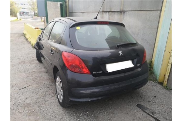 peugeot 207 del año 2008