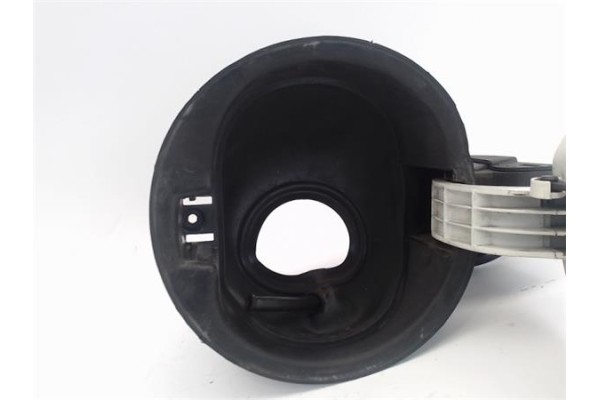 Recambio de tapa exterior combustible para peugeot bipper 1.4 básico referencia OEM IAM 1517F6  