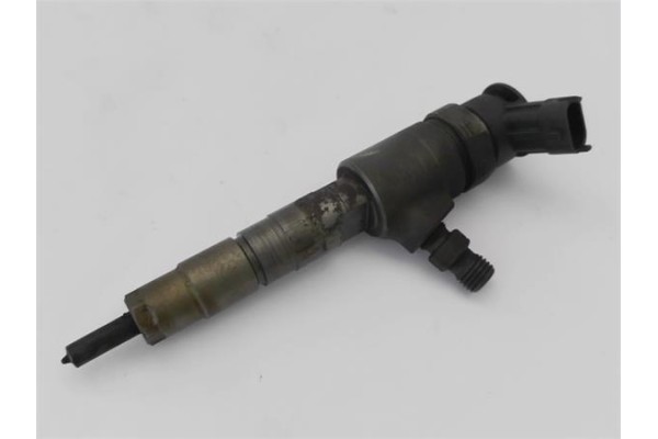 Recambio de inyector para ford fiesta vi 1.4 tdci referencia OEM IAM 1703287 148EF870689 