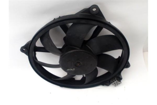 Recambio de electroventilador para renault megane iii sport tourer 1.5 dynamique referencia OEM IAM 214810898R  