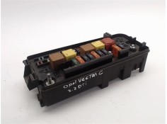Recambio de caja fusibles/rele para opel vectra c berlina referencia OEM IAM 519066013 13144709 