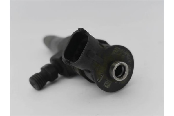 Recambio de inyector para ford fiesta vi 1.4 tdci referencia OEM IAM 1703287 F185F870689 