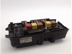 Recambio de caja fusibles/rele para opel vectra c berlina referencia OEM IAM 519066013 13144709 