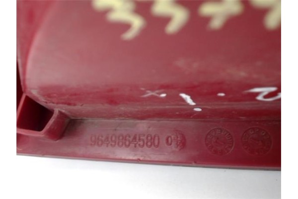 Recambio de piloto trasero izquierdo para citroen c2 referencia OEM IAM 9649864580  