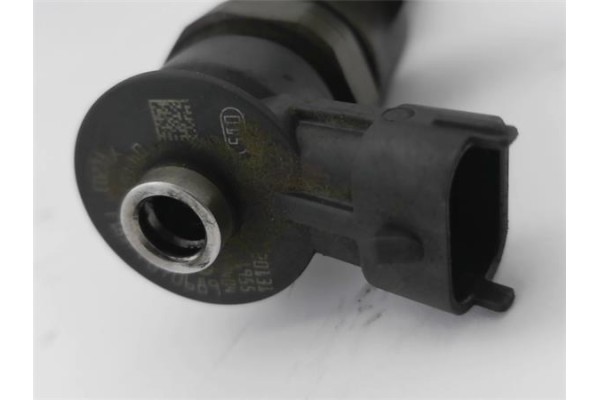 Recambio de inyector para ford fiesta vi 1.4 tdci referencia OEM IAM 1703287 F185F870689 