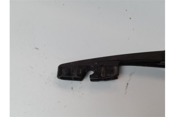 Recambio de brazo limpiaparabrisas trasero para mitsubishi outlander (cw0) 2.0 di-d intense referencia OEM IAM 8253A029  