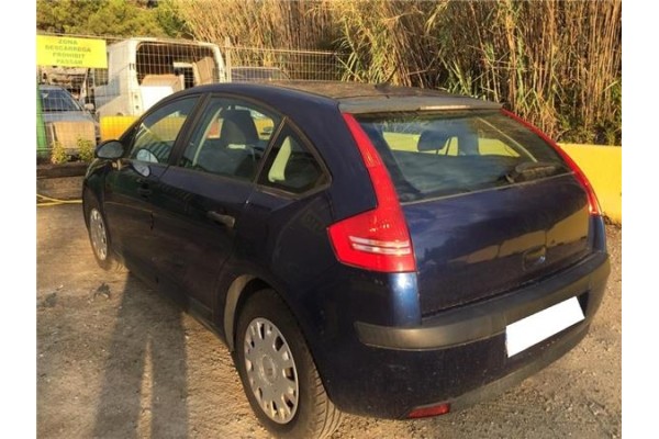 citroen c4 berlina del año 2006