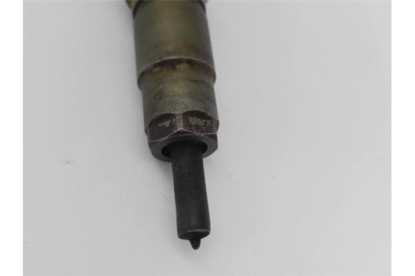 Recambio de inyector para ford fiesta vi 1.4 tdci referencia OEM IAM 1703287 F28AF870689 