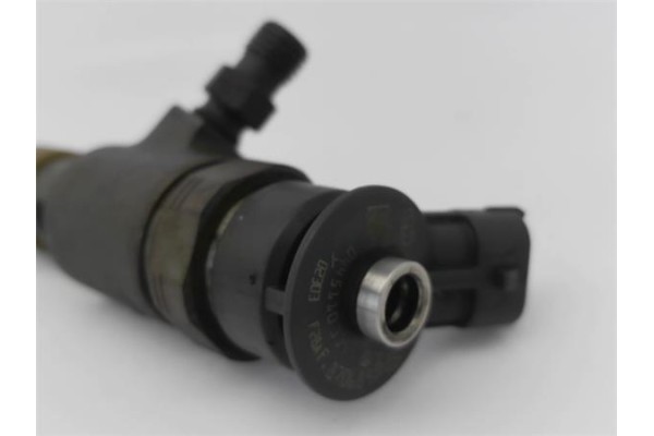 Recambio de inyector para ford fiesta vi 1.4 tdci referencia OEM IAM 1703287 F28AF870689 