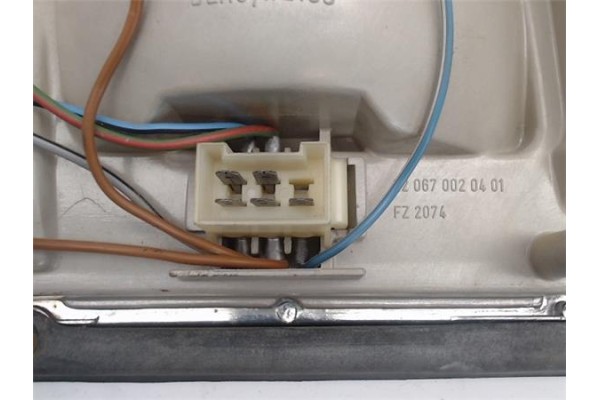 Recambio de piloto trasero derecho para bmw serie 7 (e32) referencia OEM IAM 1361922 123030 