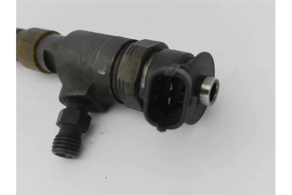 Recambio de inyector para ford fiesta vi 1.4 tdci referencia OEM IAM 1703287 F28AF870689 