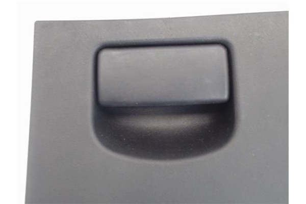 Recambio de guantera salpicadero para toyota yaris (ksp9/scp9/nlp9) 1.3 vvt-i referencia OEM IAM 55550D060  