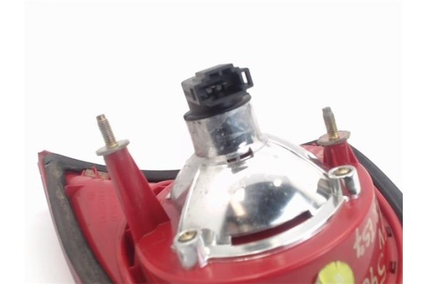Recambio de piloto porton trasero izquierdo para volkswagen golf v (1k1) 2.0 tdi 16v referencia OEM IAM 1K6945093E 028500102A 1K