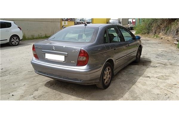 citroen c5 berlina del año 2002