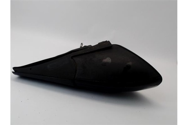 Recambio de retrovisor derecho para opel vectra b berlina referencia OEM IAM 0510411  