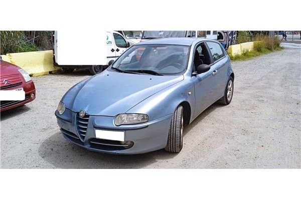 alfa romeo 147 (190) del año 2001