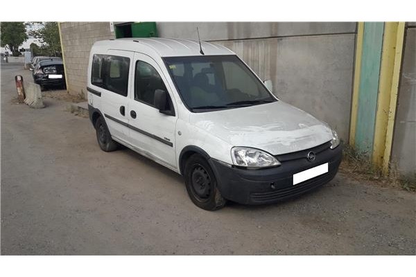 opel combo (corsa c) del año 2003