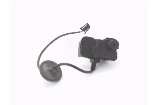 Recambio de motor apertura deposito combustible para volkswagen polo v (6r1) 1.2 sport referencia OEM IAM 6R0810773F Recambio de motor apertura deposito combustible para volkswagen polo v (6r1) 1.2 sport referencia OEM IAM 6R0810773F