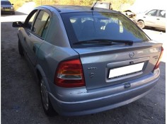 opel astra g berlina del año 2001