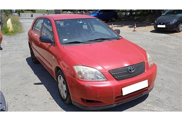 toyota corolla (e12) del año 2004