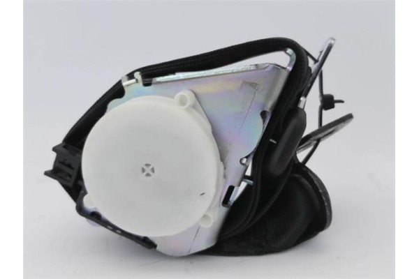 Recambio de cinturon seguridad trasero derecho para ford focus berlina (cew) 1.5 business referencia OEM IAM BM51611B68AH3JA6  