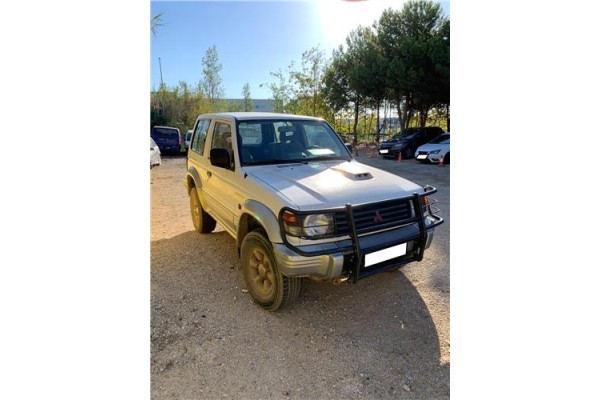 mitsubishi montero (v20/v40) del año 1996