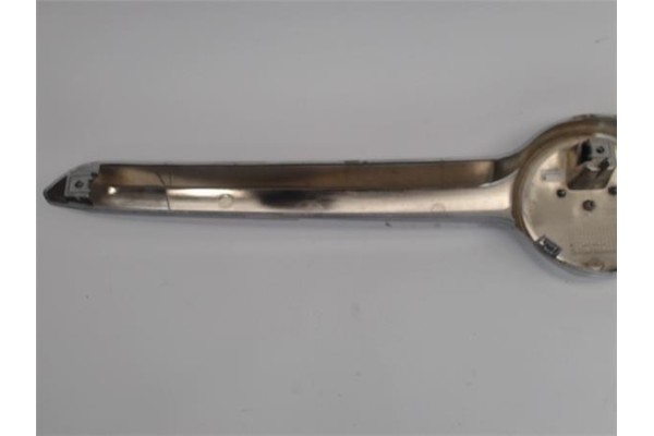 Recambio de rejilla capo para fiat 500x (334) 1.6 urban referencia OEM IAM 7356145490 7356068400 