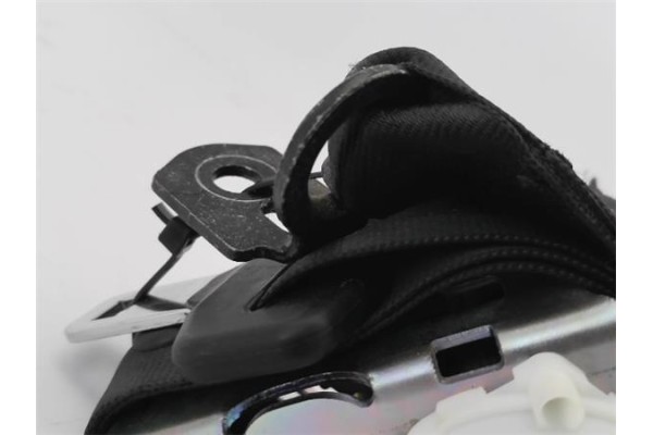 Recambio de cinturon seguridad trasero derecho para ford focus berlina (cew) 1.5 business referencia OEM IAM BM51611B68AH3JA6  