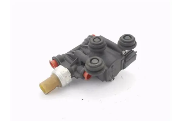 Recambio de electrovalvula regulador suspension activa para land rover range rover sport 2.7 v6 td s referencia OEM IAM RVH00004