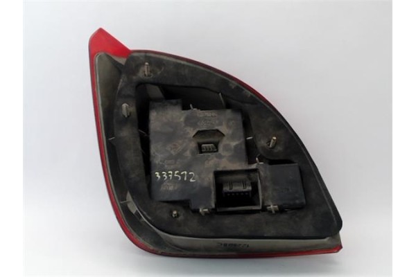 Recambio de piloto trasero derecho para ford fiesta berlina (dx) referencia OEM IAM 96FG13N004  