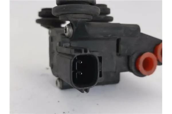 Recambio de electrovalvula regulador suspension activa para land rover range rover sport 2.7 v6 td s referencia OEM IAM RVH00004
