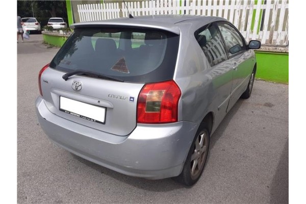 toyota corolla (e12) del año 2002