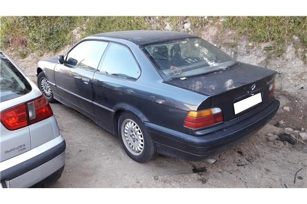 bmw serie 3 berlina (e36) del año 1992