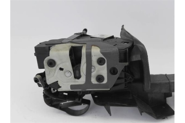 Recambio de cierre electromagnetico delantero derecho para ford focus berlina (cew) 1.5 business referencia OEM IAM BM5AA21812 B