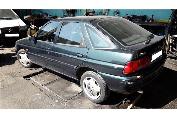 ford escort vi (gal) del año 1995