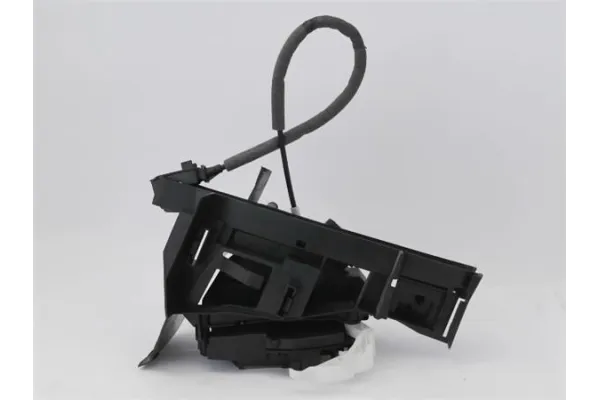 Recambio de cierre electromagnetico trasero derecho para ford focus berlina (cew) 1.5 business referencia OEM IAM BM5AA26412 BM5