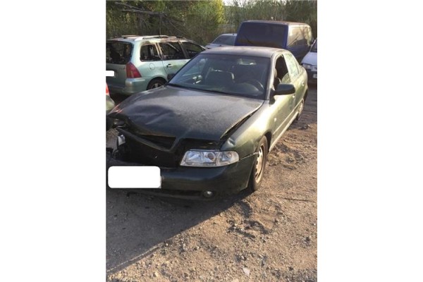 audi a4 berlina (b5) del año 2000