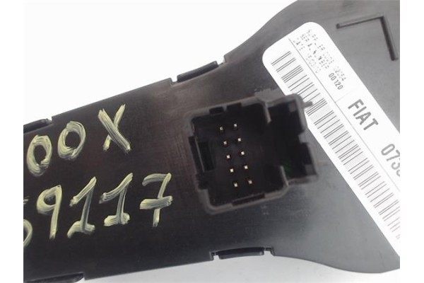 Recambio de mando de luces para fiat 500x (334) 1.6 urban referencia OEM IAM 7356273020  