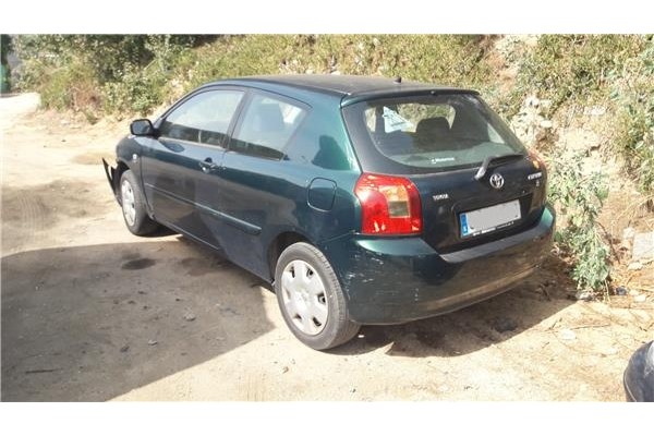 toyota corolla (e12) del año 2002 toyota corolla (e12) del año 2002