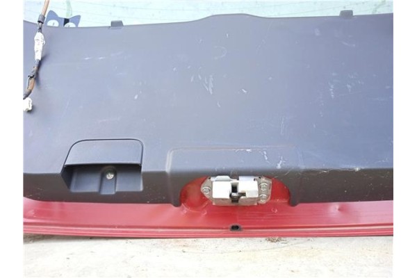 Recambio de porton trasero para suzuki swift iii (sg) 1.3 referencia OEM IAM 6910063J23  