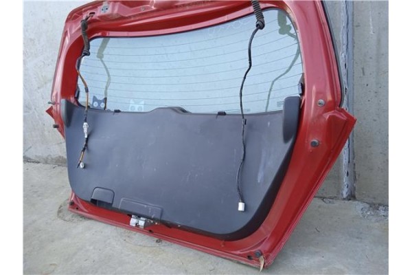 Recambio de porton trasero para suzuki swift iii (sg) 1.3 referencia OEM IAM 6910063J23  